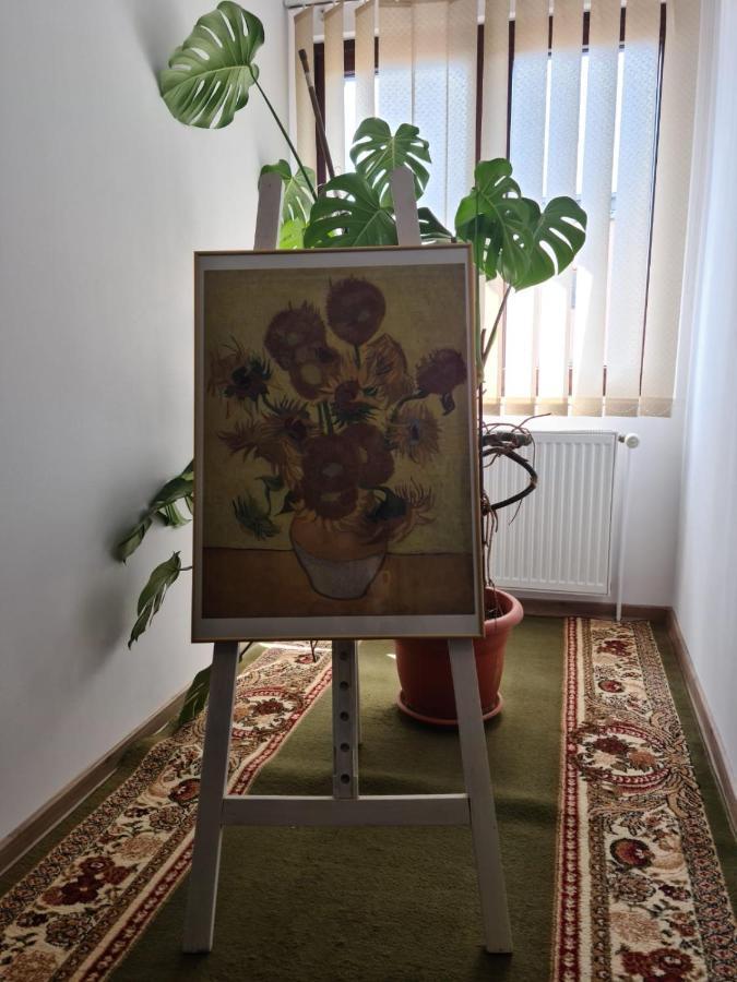 Ramona Hotell Gura Humorului Exteriör bild